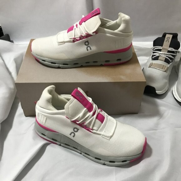 ✨On Cloud Cloudnova White/“Barbie” Pink Running Shoes